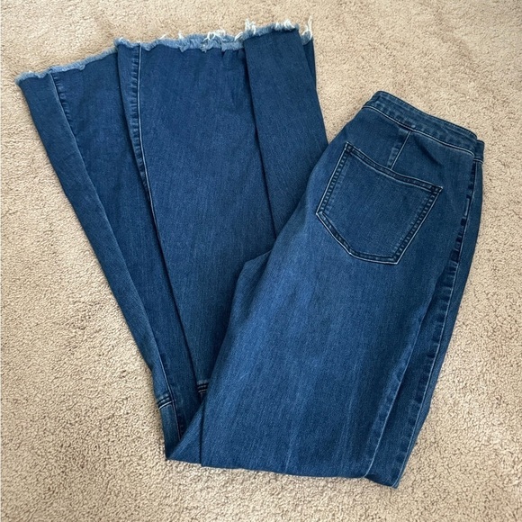 Free People- Dark Wash Stretch Denim Extra Large Flare Bell Bottom Jean Pants - Picture 8 of 8